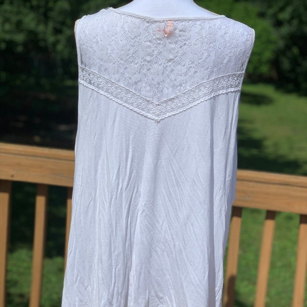 ModCloth - White Tank - 3X - Picture 3 of 3